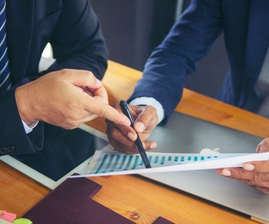 SERVICIOS LEGALES Y CORPORATIVOS